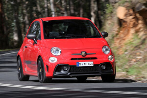 2018 Abarth 595 Front Side Action Jpg