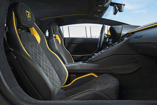 Lamborghini Aventador S seats