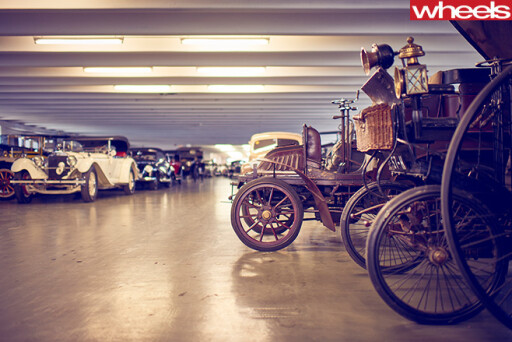 Mercedes -Benz -Classic -Centre -Holly -Halls -vintage -cars
