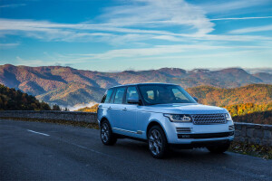 Range Rover Hybrid review