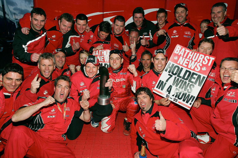 Holden-Racing-wins-Bathurst-7-wins-in-a-row.jpg