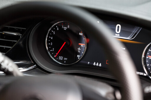 2018-Holden-Commodore-V6-AWD-prototype-gauges.jpg
