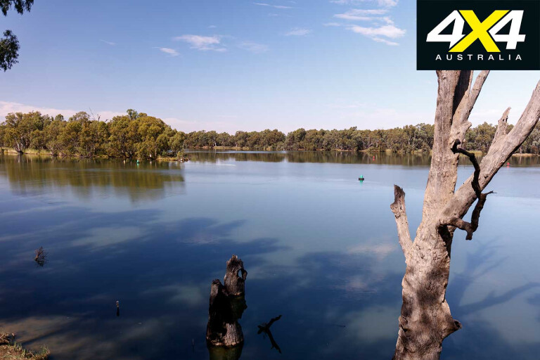 4 X 4 Trip Through Corner Country Darling Murray River Jpg