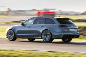 Audi RS6 Avant Performance review