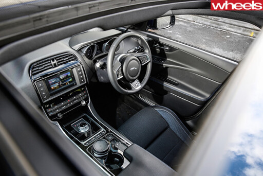 2016 Jaguar XE R-Sport 20d interior