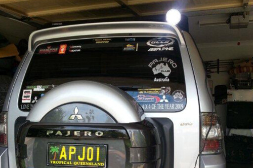 Mitsubishi Pajero custom LED lights