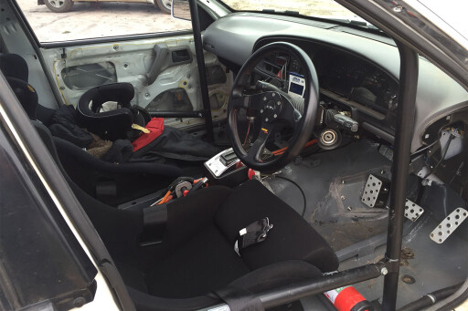 Toyota -Lexcen -V8-AWD-interior